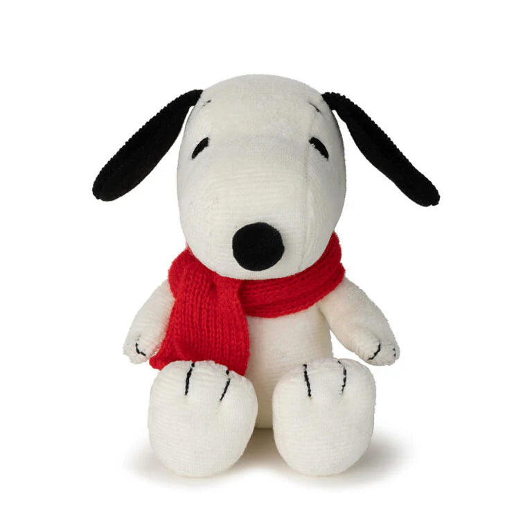 Snoopy Sitting with Scarf. Soft Toy 17cm